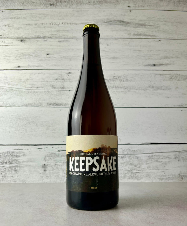 750 mL bottle of Keepsake Cider Orchard Reserve Medium Cider - Dundas Minnesota