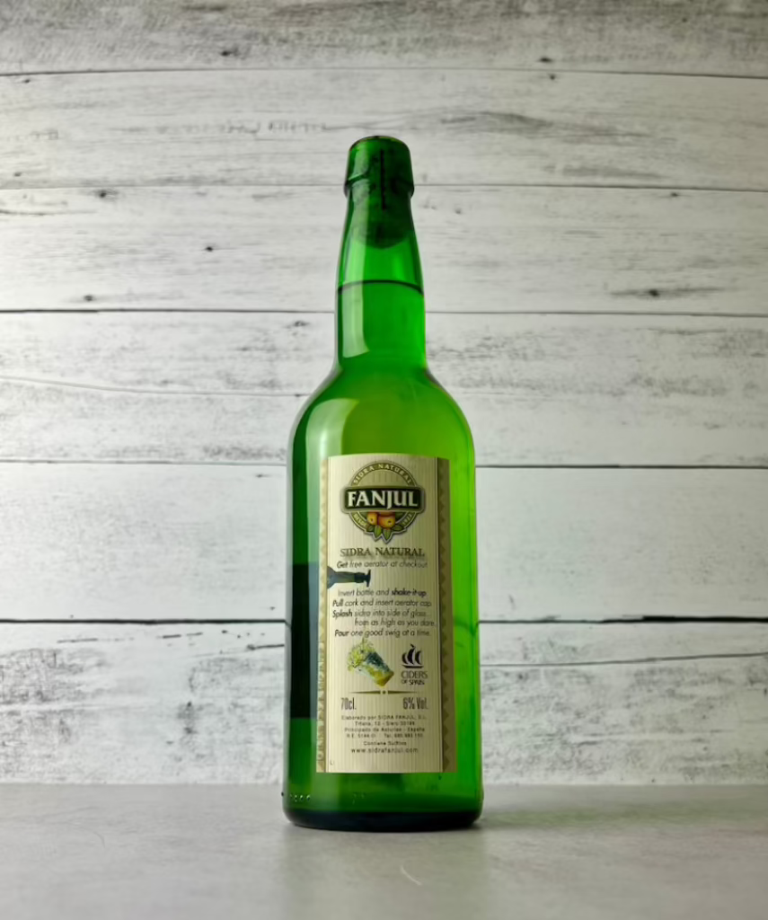 700 mL green glass bottle of Fanjul Sidra Natural - Ciders of Spain