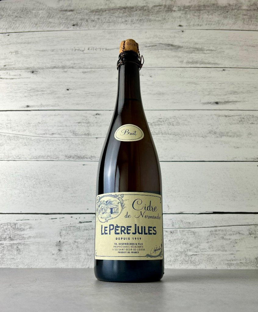 750 mL bottle of Le Père Jules Cidre de Normandie Brut cider