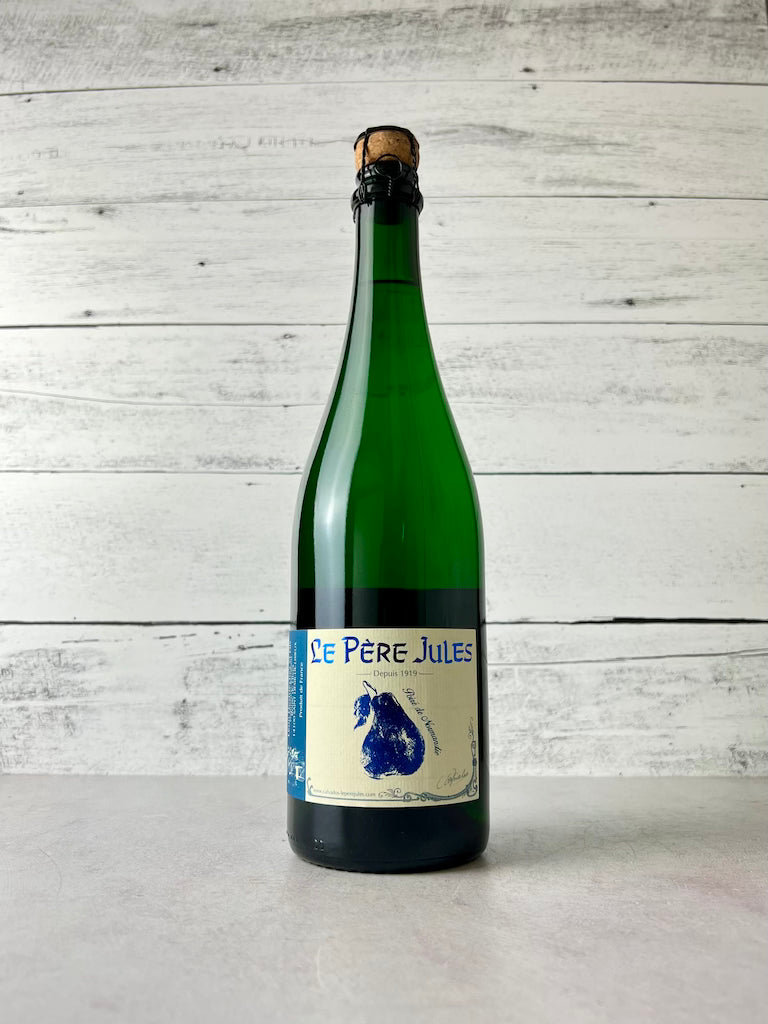 750 mL bottle of Le Père Jules Poire