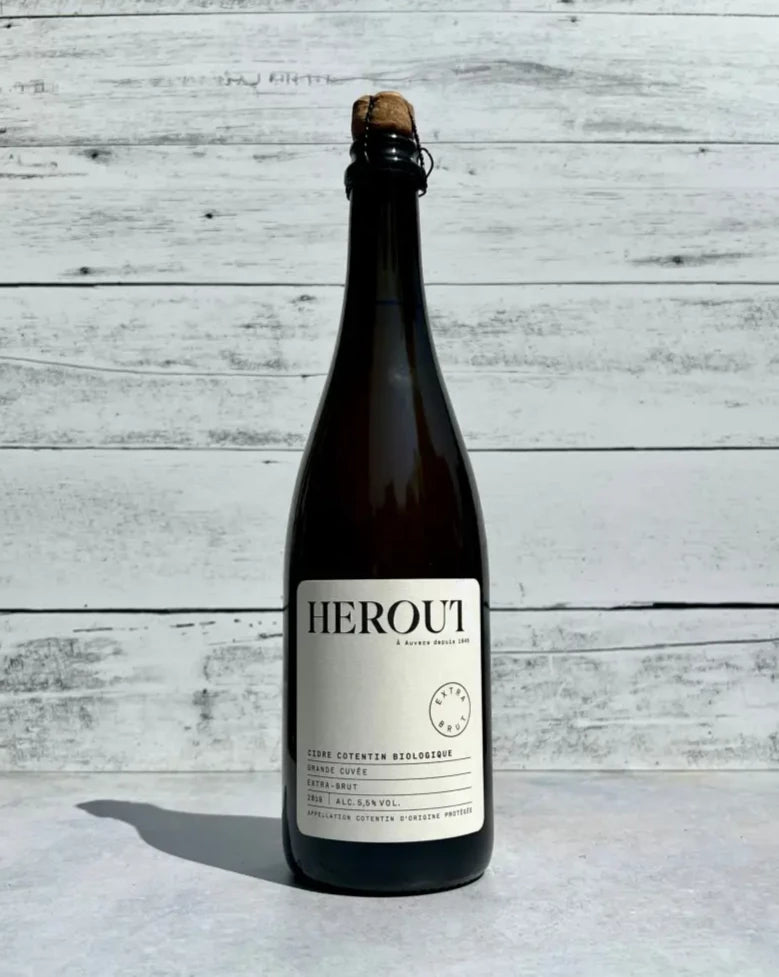 750 mL bottle of Herout Grand Cuvee Extra Brut Cidre Cotentin Biologique